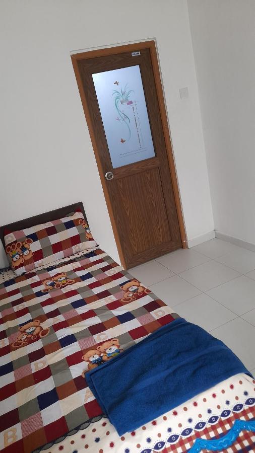 Villa 64 Katunayaka Esterno foto